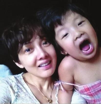 牛莉爆料小视频,揭秘娱乐圈不为人知的幕后故事  第3张